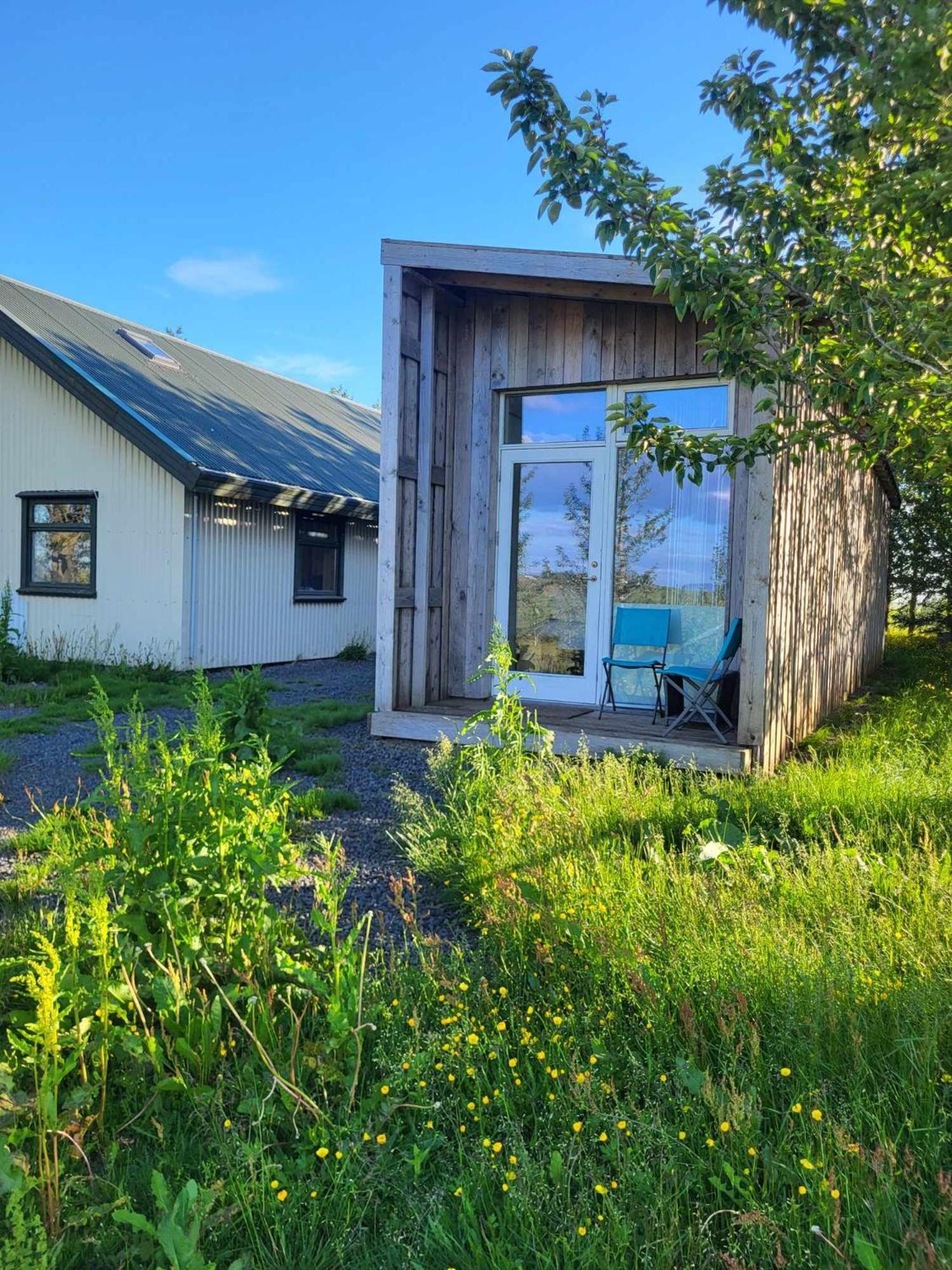 Small Cabin In The Countryside Селфос Екстериор снимка