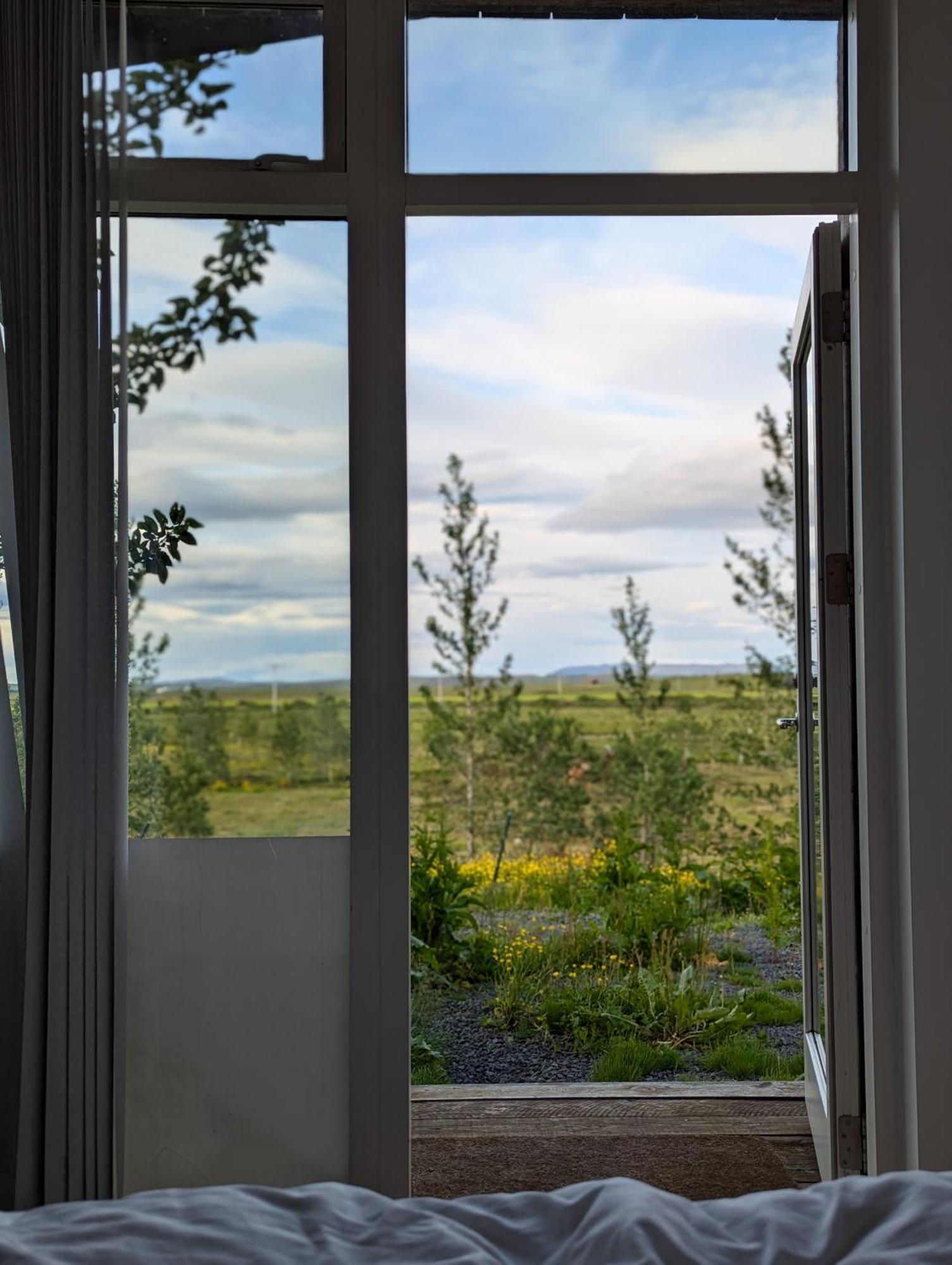 Small Cabin In The Countryside Селфос Екстериор снимка